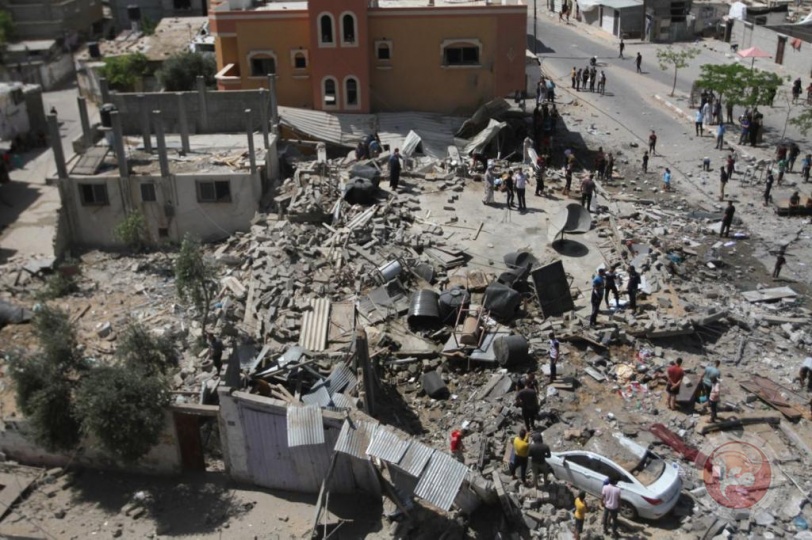 4 شهداء في استهداف سيارة شمال غزة وقصف منزل في بيت حانون 