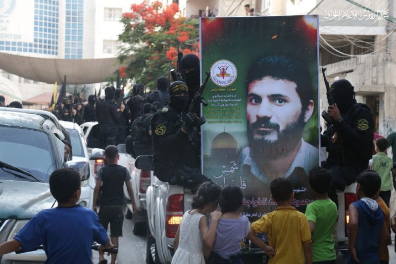 صور- "السرايا" تنظم مسيراً عسكرياً وتحيي ذكرى استشهاد القائد الخواجة
