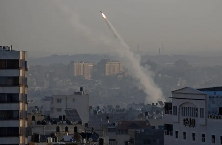 Occupation Army: We will respond to any rocket fire from Gaza in a large way