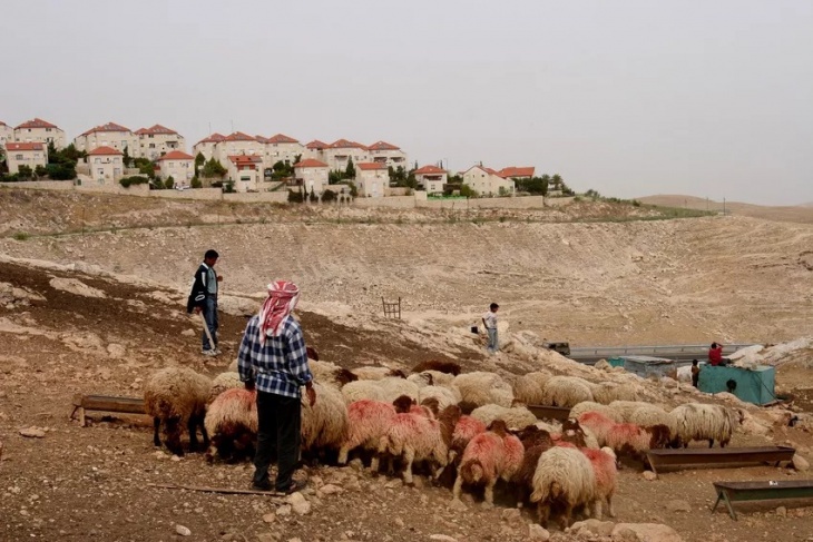المستوطنون غاضبون على نتنياهو بسبب مشاريع بناء فلسطينية