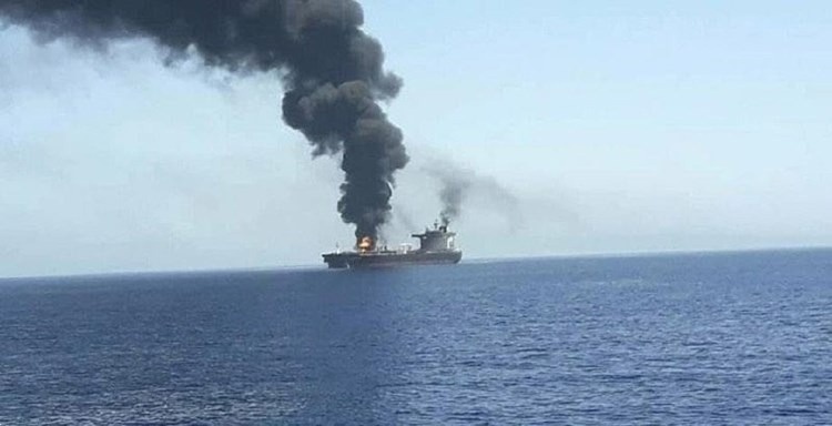 Newspaper: Iran intends to attack Israeli ships in the Gulf