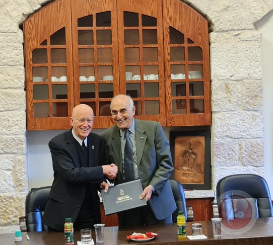 توقيع اتفاقية شراكة بين جامعة بيت لحم ومؤسسة منيب وأنجيلا المصري 