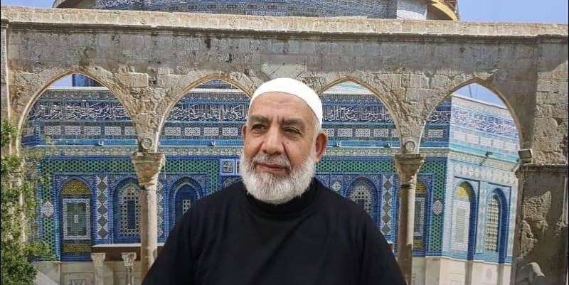 Sheikh Najeh Bakirat was removed from Al-Aqsa for 6 months
