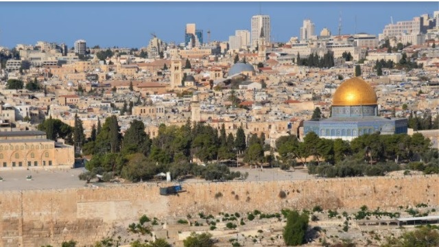 The United Nations renews its call to preserve the status quo of the holy sites in Jerusalem