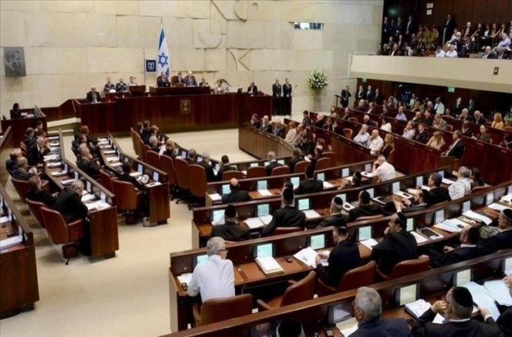 An Arab deputy announces his intention to introduce a law to dissolve the Knesset next Wednesday