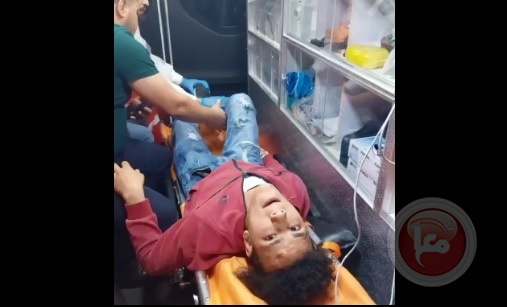 A young man was shot by the occupation in Hebron (video)