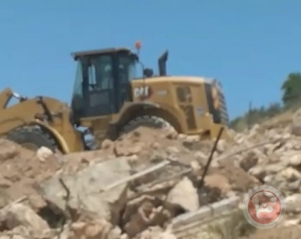 The occupation demolishes two agricultural rooms south of Bethlehem