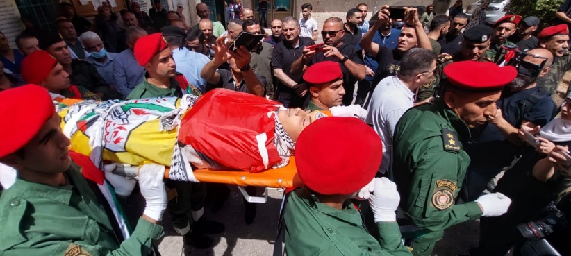 بدء مراسم تشييع جثمان الشهيد الطفل زيد غنيم في بيت لحم