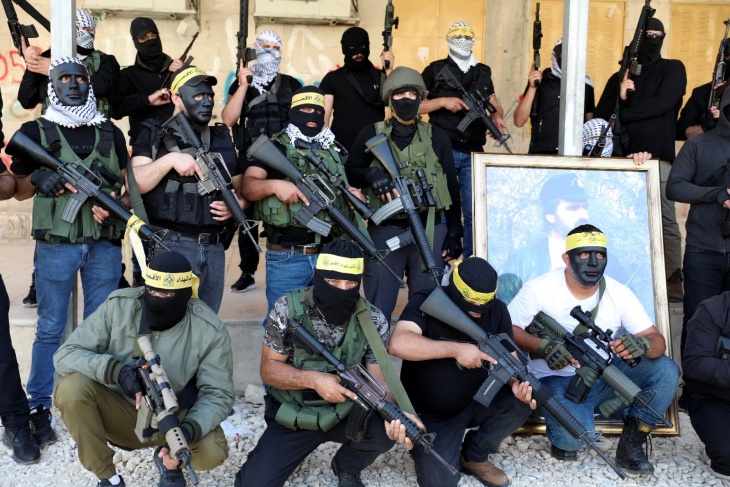 "Al-Aqsa Martyrs"  Warns of chaos aimed at creating an alternative leadership
