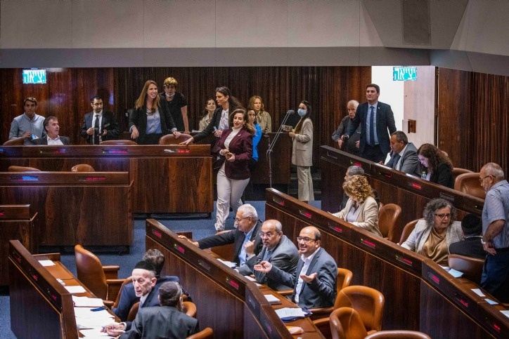 Tomorrow, the Knesset will vote in the preliminary reading to dissolve itself