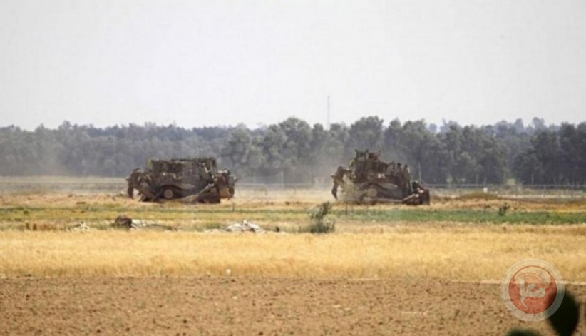 The incursion of the occupation mechanisms east of the Maghazi camp