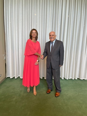 منصور يلتقي نائبة رئيس وزراء سلوفينيا