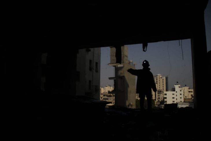 يديعوت: 24 هدفاً و16 طناً من الأسلحة في اليوم الأول للعدوان على غزة