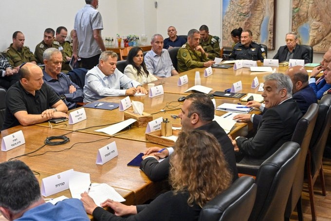 Lapid during an emergency session of the “cabinet”: the military operation continues