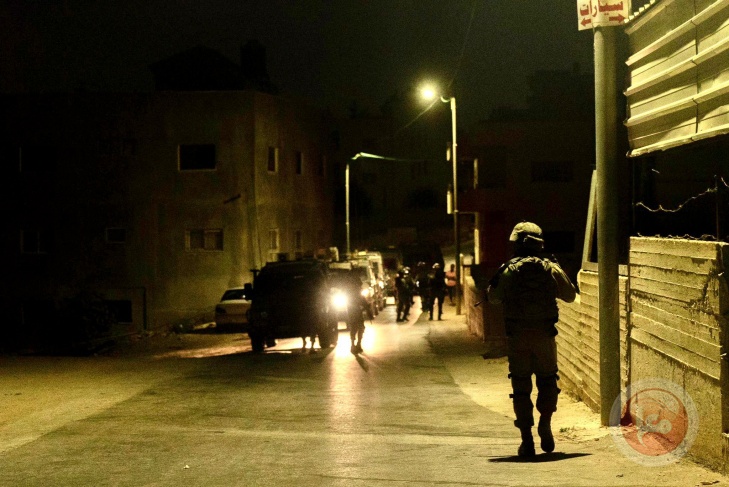 An Israeli female soldier was seriously wounded by gunfire