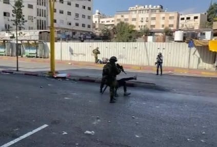 Watch the occupation army brutally assault a young man in Hebron