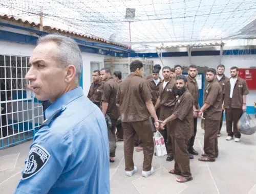 The prisoners step up their protest steps