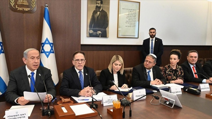 "The Cabinet"  Meets to make decisions following the Jerusalem process