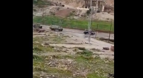 The occupation raids the town of Al-Ubaidiya