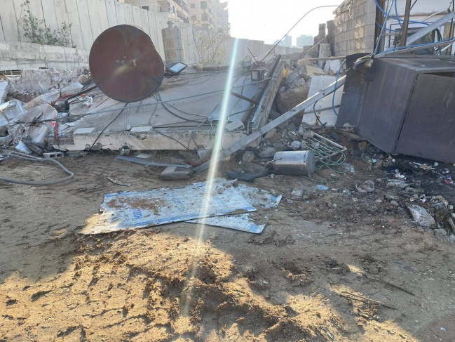 Demolition of a commercial facility in the town of Shuafat