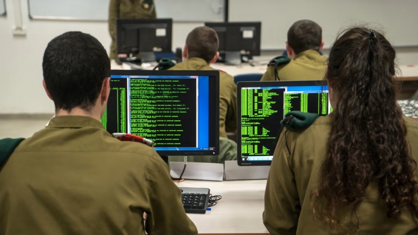 Israeli reservists threaten to refuse service as a result of “judicial reform”
