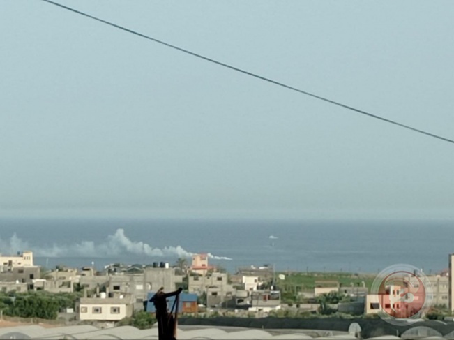 Gaza: An Israeli incursion east of Deir al-Balah and smoke bombs in the North Sea