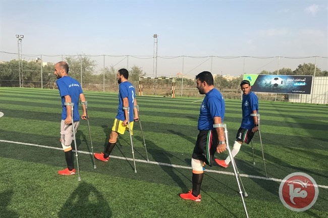 صور- أول فريق كرة قدم لمبتوري الأطراف بغزة