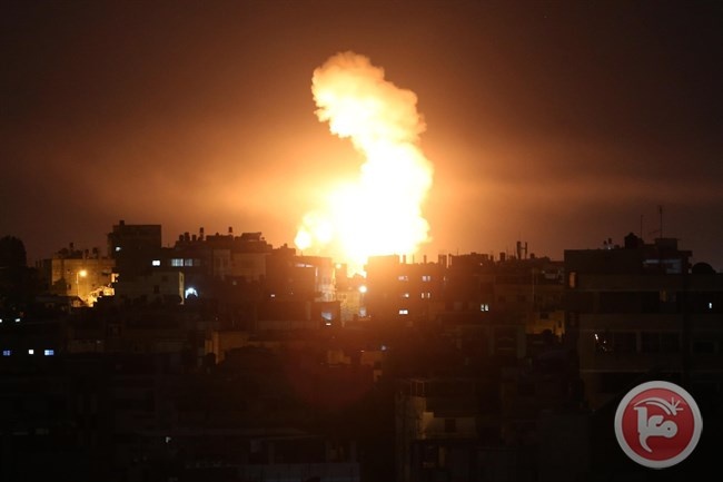 اطلاق 30 صاروخا على اسرائيل- الاحتلال يقصف 80 موقعا بغزة