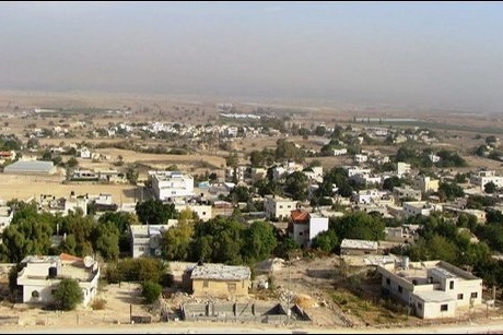 The occupation seizes 193 dunums of Al-Auja lands
