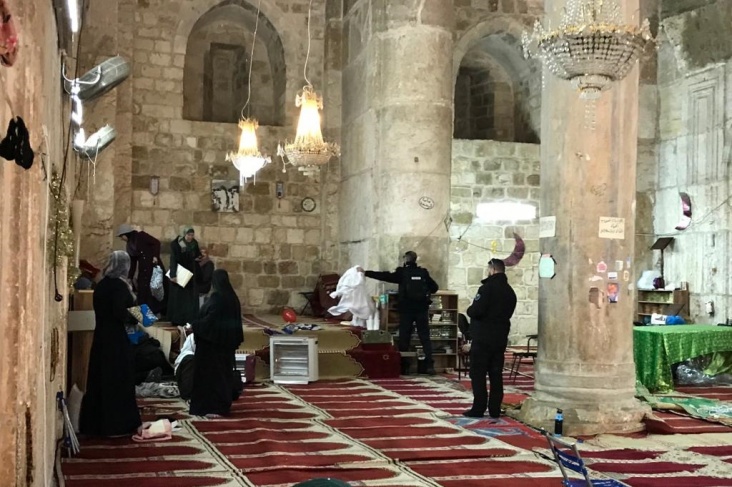 Temple groups demand prayers inside the "Bab al-Rahma" chapel  Restoration of the southern wall of Al-Aqsa